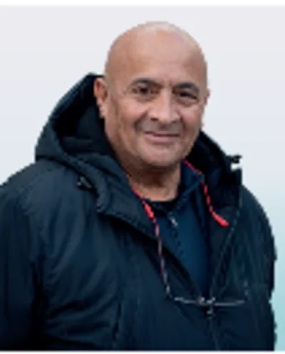 Portrait de Mokhtar Hadjri